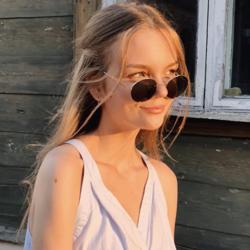 Justīne Mūrniece Clubhouse