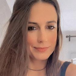 Cecília Margutti Clubhouse