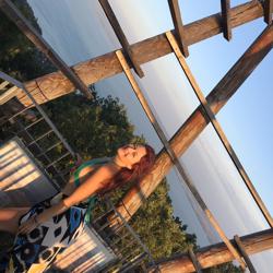 Vani Mamontova Clubhouse