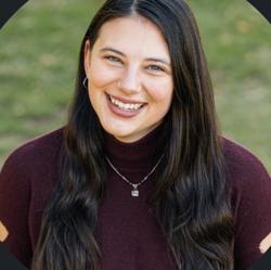 Ali Weinstein Clubhouse