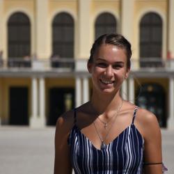 Christin Niehus Clubhouse