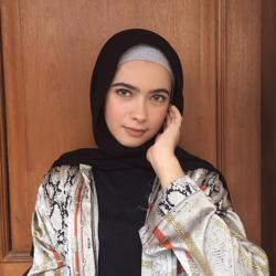 Alya Syahira Clubhouse