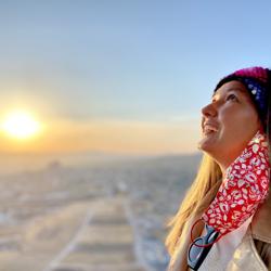 Alexandra Si Clubhouse