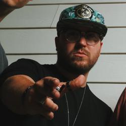 Mitchell Tenpenny Clubhouse