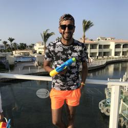 Sharl Mak. Clubhouse