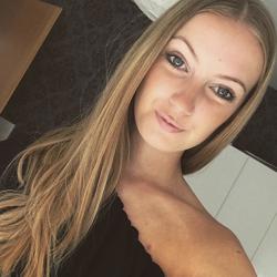 Ann-Sophie Lange Clubhouse