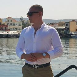 Lukas Pohl Clubhouse