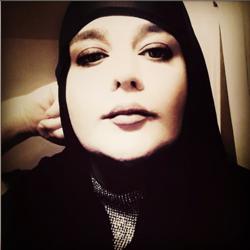 Zohreh Dayani Clubhouse