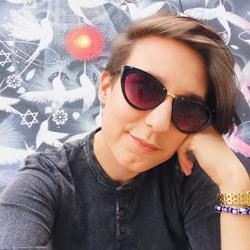 Clubhouse profile picture for @gabsllx