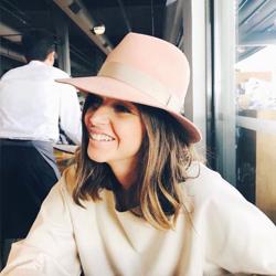 Melis Sogutlu Clubhouse