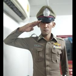 อานนท์ พรานพนัส Clubhouse