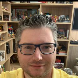 Julio Lazaro Clubhouse