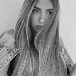 Elide Montuori Clubhouse