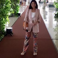 Stella Ongkowijaya Clubhouse
