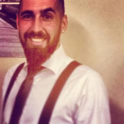BuRaK EsKiOgLu Clubhouse