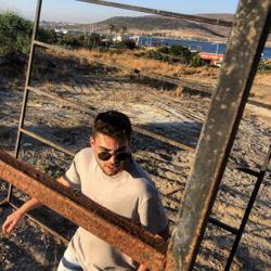 Göktuğ Özçelik Clubhouse