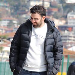 Anoosh Nilchi Clubhouse