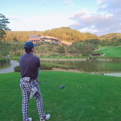 Inhwan Song Clubhouse