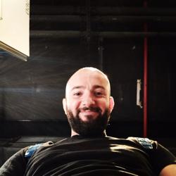 Clubhouse profile picture for @toggle