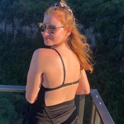 Busra Cetınkaya Clubhouse