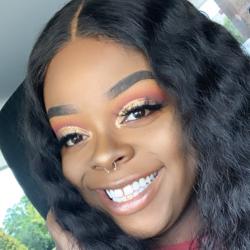 Niaa Finee Clubhouse