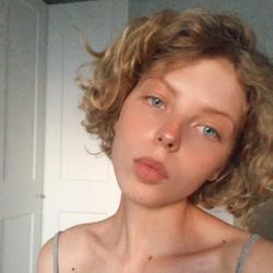 Lera Loginova Clubhouse