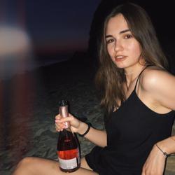 Alexandra Vasilieva Clubhouse