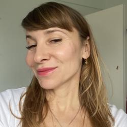 Blanca Micu Clubhouse