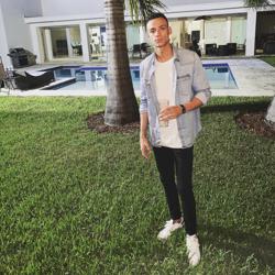 Drew Dinkins Clubhouse