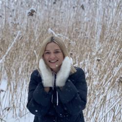 Yana Loginenkova Clubhouse