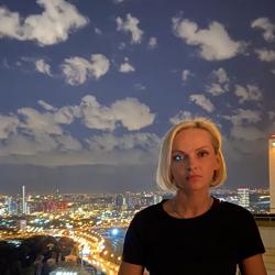 Yulia Loginova Clubhouse