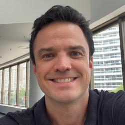 Lucas Silveira Clubhouse