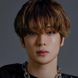 Bee Bundasak Clubhouse