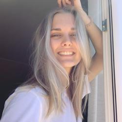 Anastasiya Zueva Clubhouse