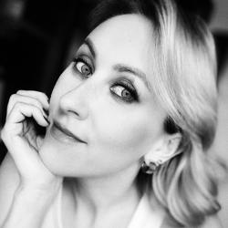 Aliona Prazdnikova Clubhouse