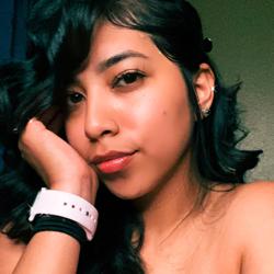 Clubhouse profile picture for @ivette