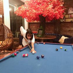 Sakura Luo Clubhouse