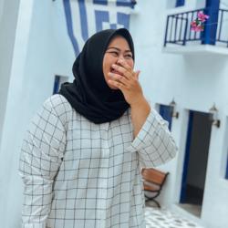 Dinda Saskia Clubhouse