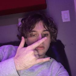 Clubhouse profile picture for @chicken