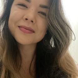 Rebeca Harumi Clubhouse