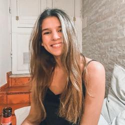 Joana Cardoso Clubhouse