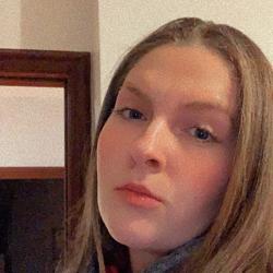 Ana Araújo Clubhouse