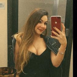 Aline Campanaro Clubhouse