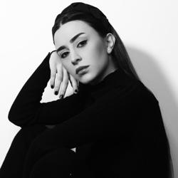 Elsa Kahwaji Clubhouse