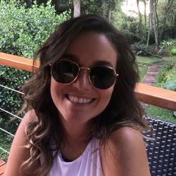 Giorgia Viana Clubhouse