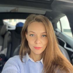 Anna Ricci Clubhouse