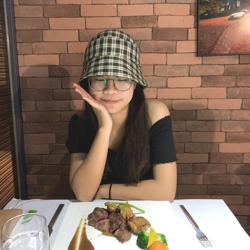 Janet Chia Clubhouse
