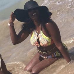 Talk2Jahneen Podcast Clubhouse