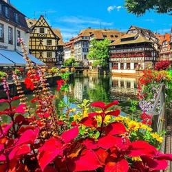 استراسبورگ Strasbourg Clubhouse