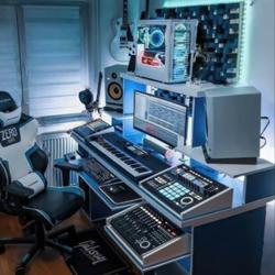 Musicians - Singers Hub Clubhouse